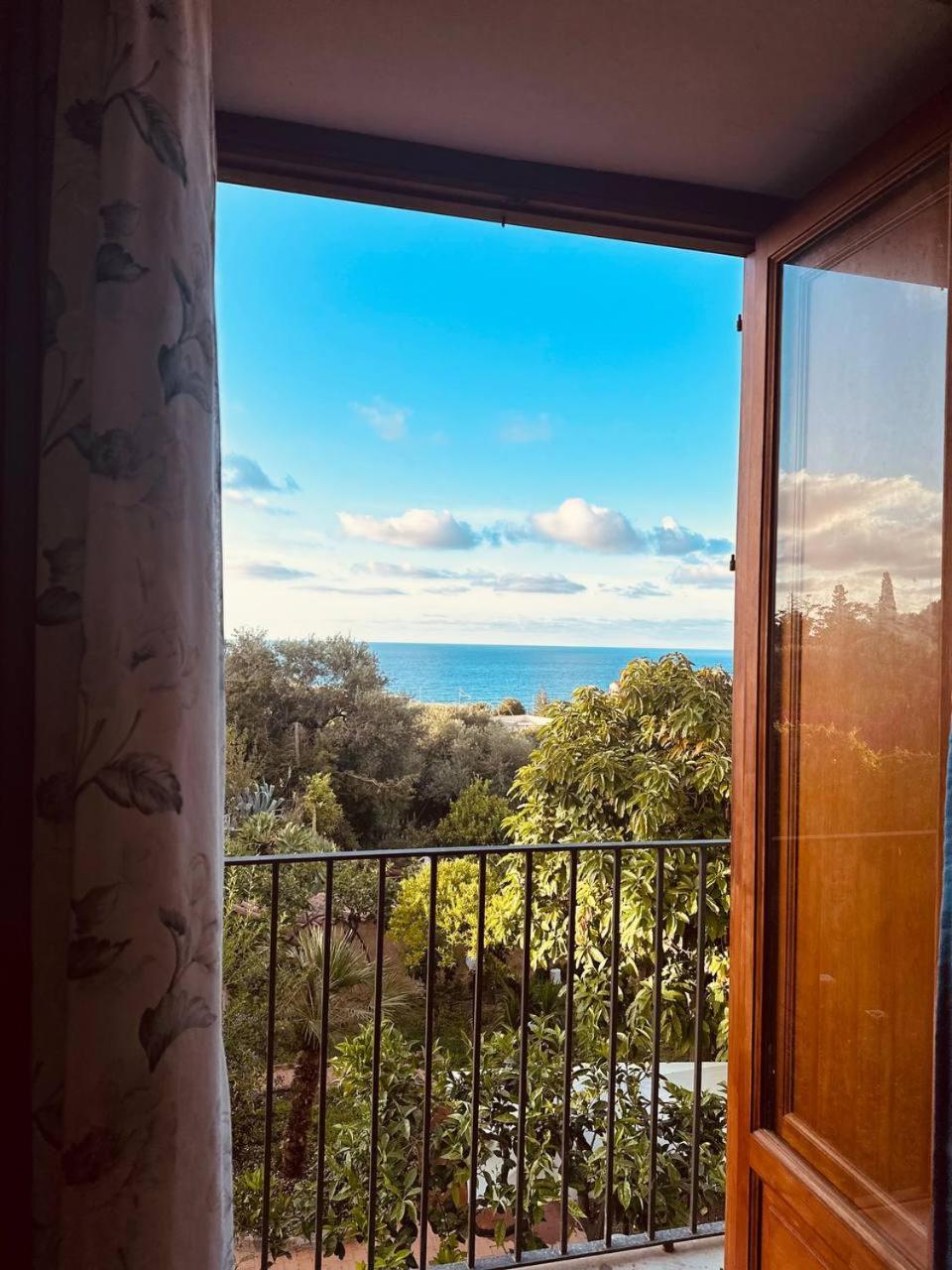 Villa Tiche Cefalu Luaran gambar
