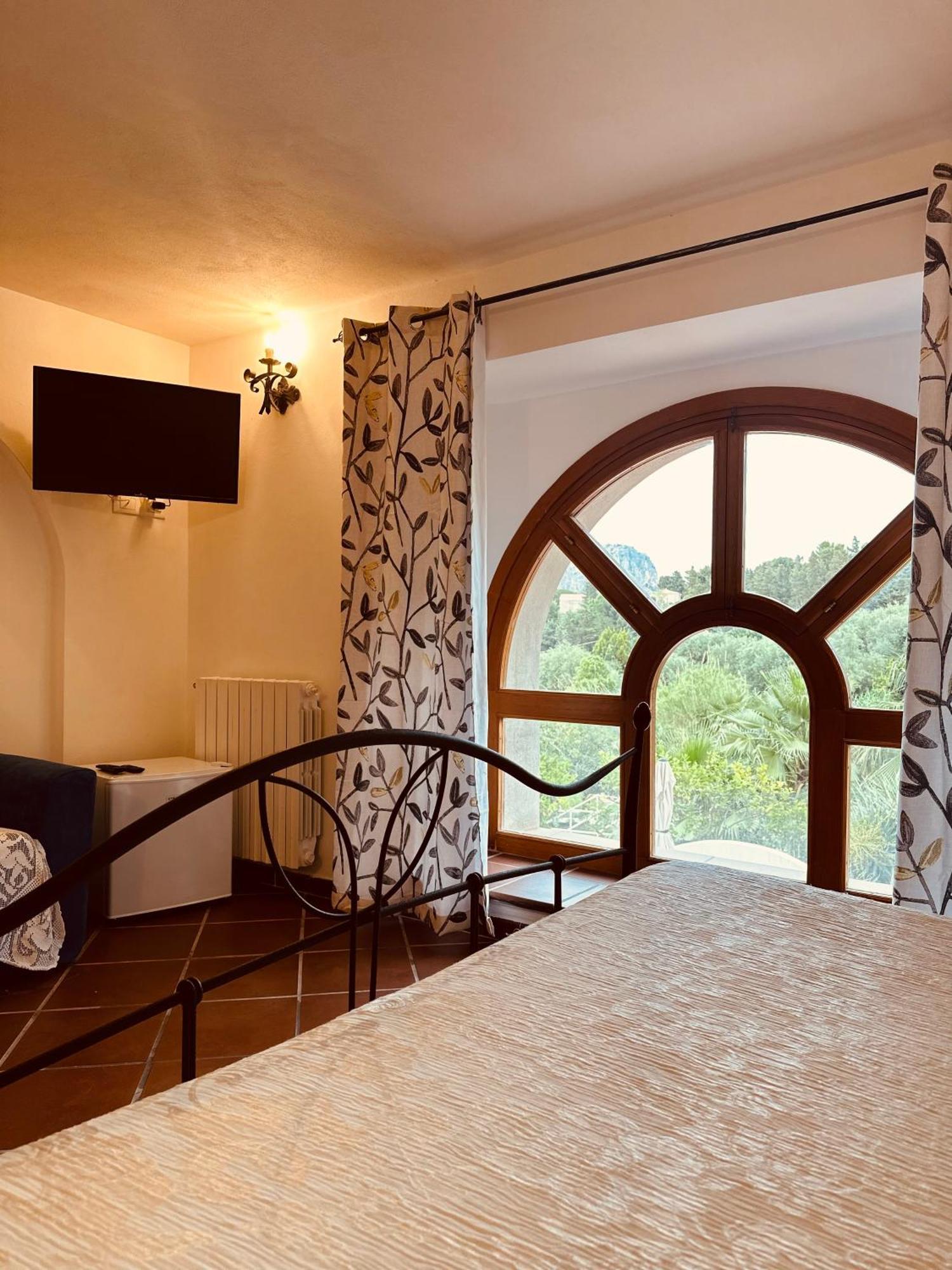 Villa Tiche Cefalu Luaran gambar
